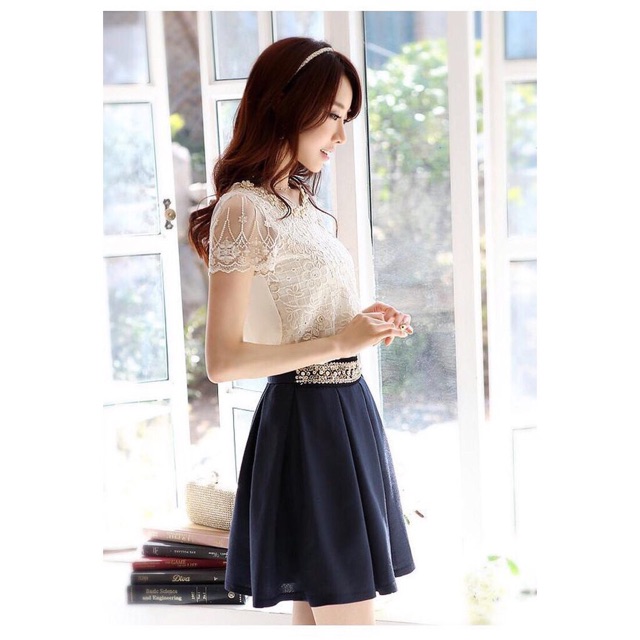 พร้อมส่งเสื้อลูกไม้แขนสั้น คอมุก ใส่ไปงานได้ค่ะ รูปที่ 4