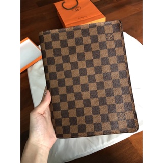 SOLD💯✨ Authentic Louis Vuitton desk agenda cover