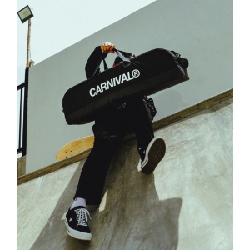 CARNIVAL® SKATE & CO DUFFLE BAG BLACK
