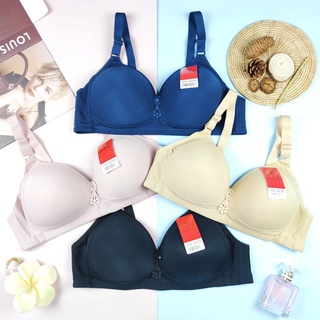 เสื้อชั้นในผู้หญิงไร้โครง (W010) เสื้อในไซส์ใหญ่ (คัพ D) สีพื้น เรียบ ๆ แบบตะขอ สายบ่าปรับได้ ใส่สบาย ไม่กดทับ