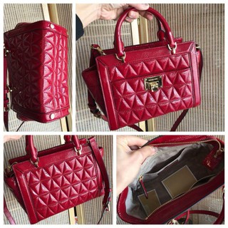 พร้อมส่ง Michael Kors Vivianne SM TZ Messenger สีแดง Cherry ของแท้