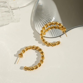 RINDA.STUDIO - Twisted hoop (stainless steel) (ต่างหูก้าน)
