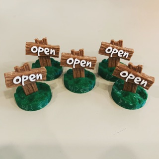 [Plastic] Everdell Board Game: Open Sign Tokens (Painted) - โทเค่นป้าย Open สำหรับเกมเอเวอร์เดล (ลงสี)