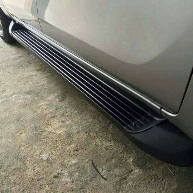 บันไดข้างรีโว้ TOYOTA REVO ทรงห้าง ตรงรุ่น สีดำ ใส่ได้ตั้งแต่ปี2015-2025 z editionใส่ได้>>ราคาต่อชุด