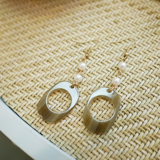 Monica earring