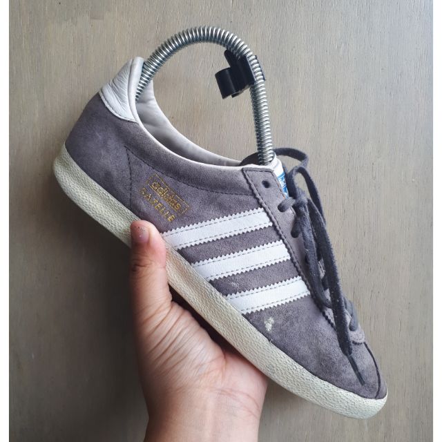 Adidas gazelle มือสอง