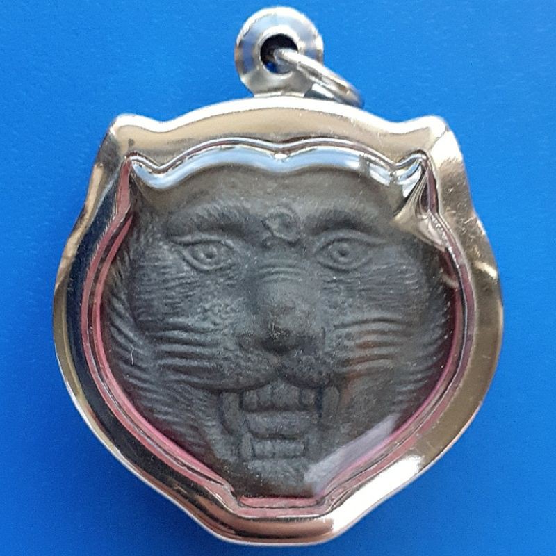 BLACK MAGIC TIGER PHRA LP FERN HUNTING MONEY RESPECTFUL POWERFUL PROTECTION OLD THAI BUDDHA AMULET P