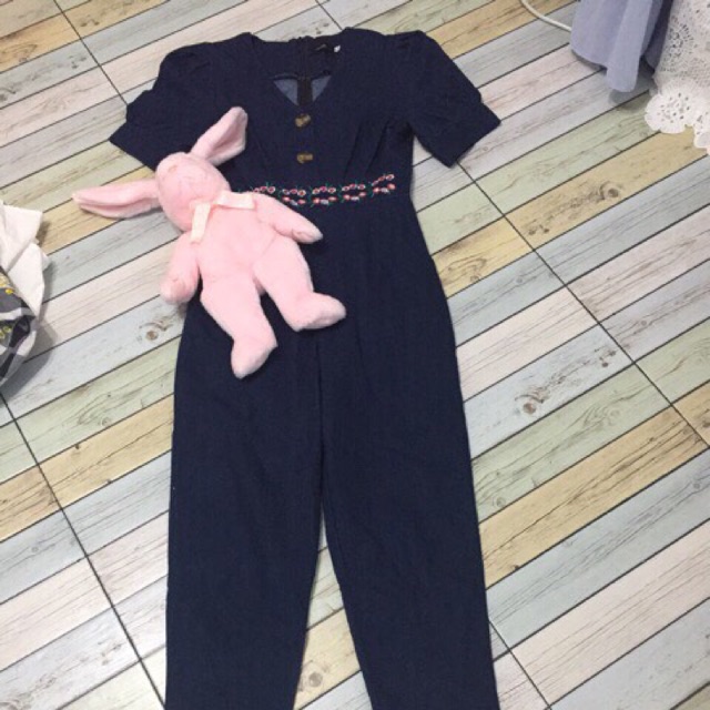 Nida นิดา ..........