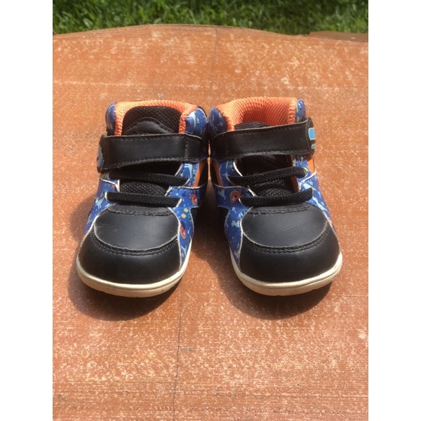 รองเท้าเด็ก Dr.Kong มือ 2