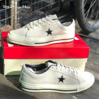 รองเท้าคอนเวิร์ส Converse One Star