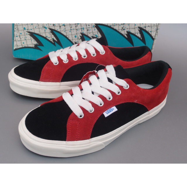 Vans Lampin Black Red Suede Japan Edition 8 US, 42 EUR 26.5 CM มือ 1 ของแท้ พร้อมกล่อง