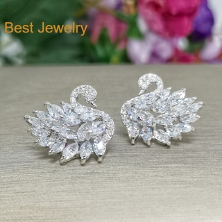 Swan Earring by ต่างหูหงส์ปีกเป็นเพชรเม็ดข้าวสาร CZ