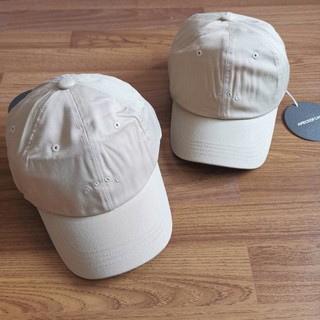 APIECEOFCAKE button ball cap sky blue หมวกแก๊ปเบจ 🍁🍁