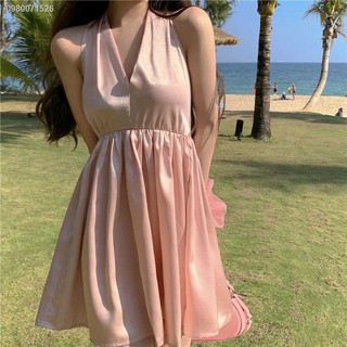 ชุดผ้าไทยชุดไปเที่ยวทะเลเสื้อเกาะอกไปทะเลชุดคู่ไปทะเล♝✐ชุดไปทะเล ชุดกระโปรงผ้าซาตินหญิงวันหยุดเปิดหลังเชือกแขวนคอเซ็กซี