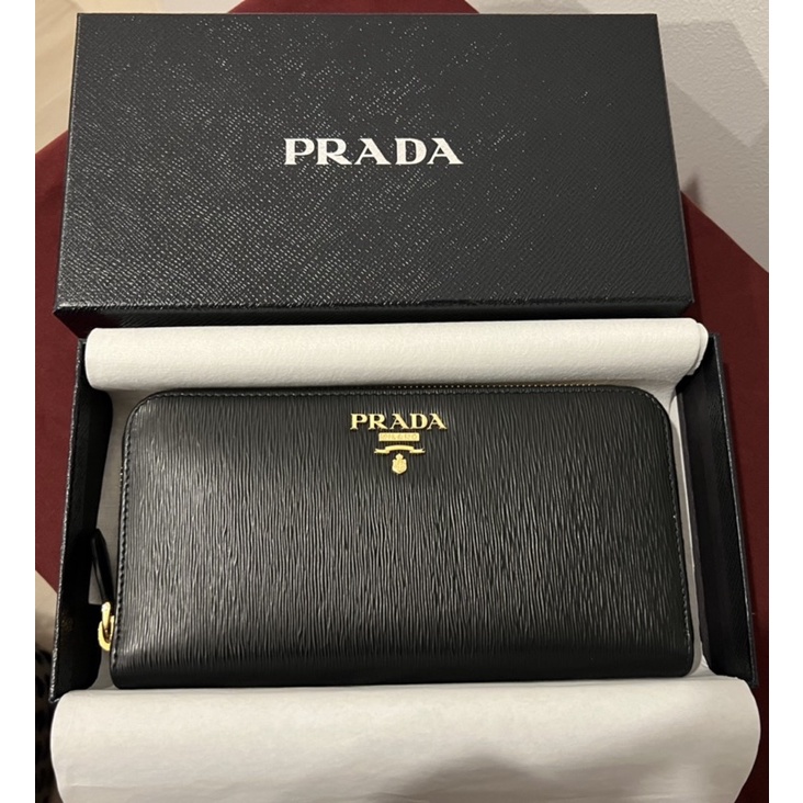 กระเป๋าสตางค์ PRADA ของแท้