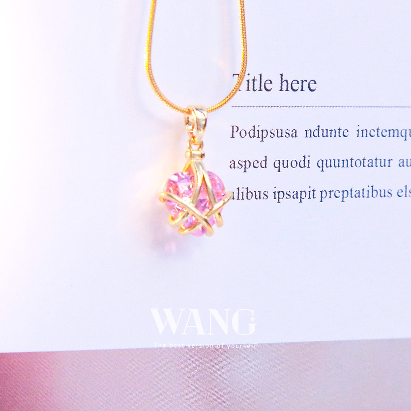 【จุดประเทศไทย】Wj สร้อยคอประดับจี้รูปปราสาทหัวใจสีชมพู ไทเทเนียมชุบทอง 18k สำหรับสุภาพสตรี สวยหรูคู่ควร บรรจุภัณฑ์กล่องของขวัญ