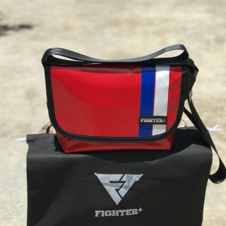 Fighter กระเป๋าสะพายข้าง(พร้อมส่ง)