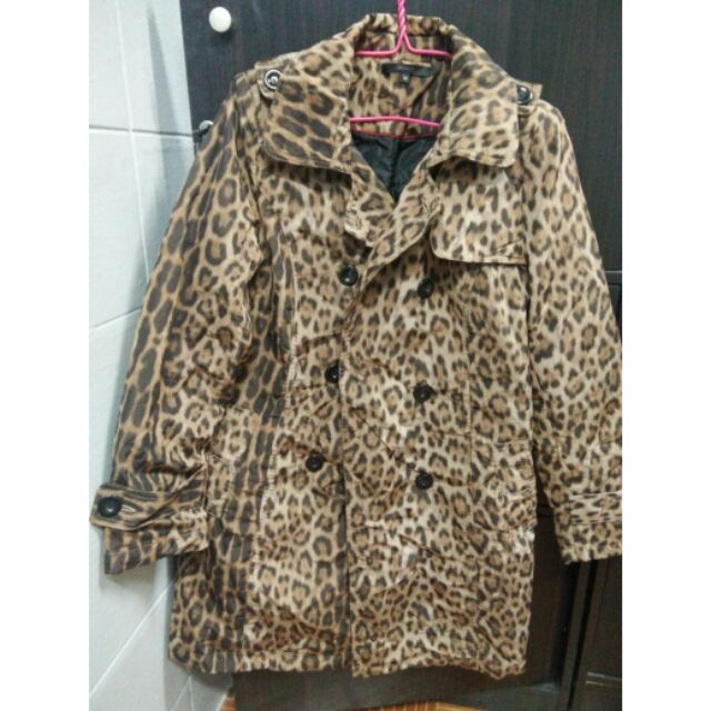 Xactเสื้อโค้ทกันลมมือสองลายเสือ