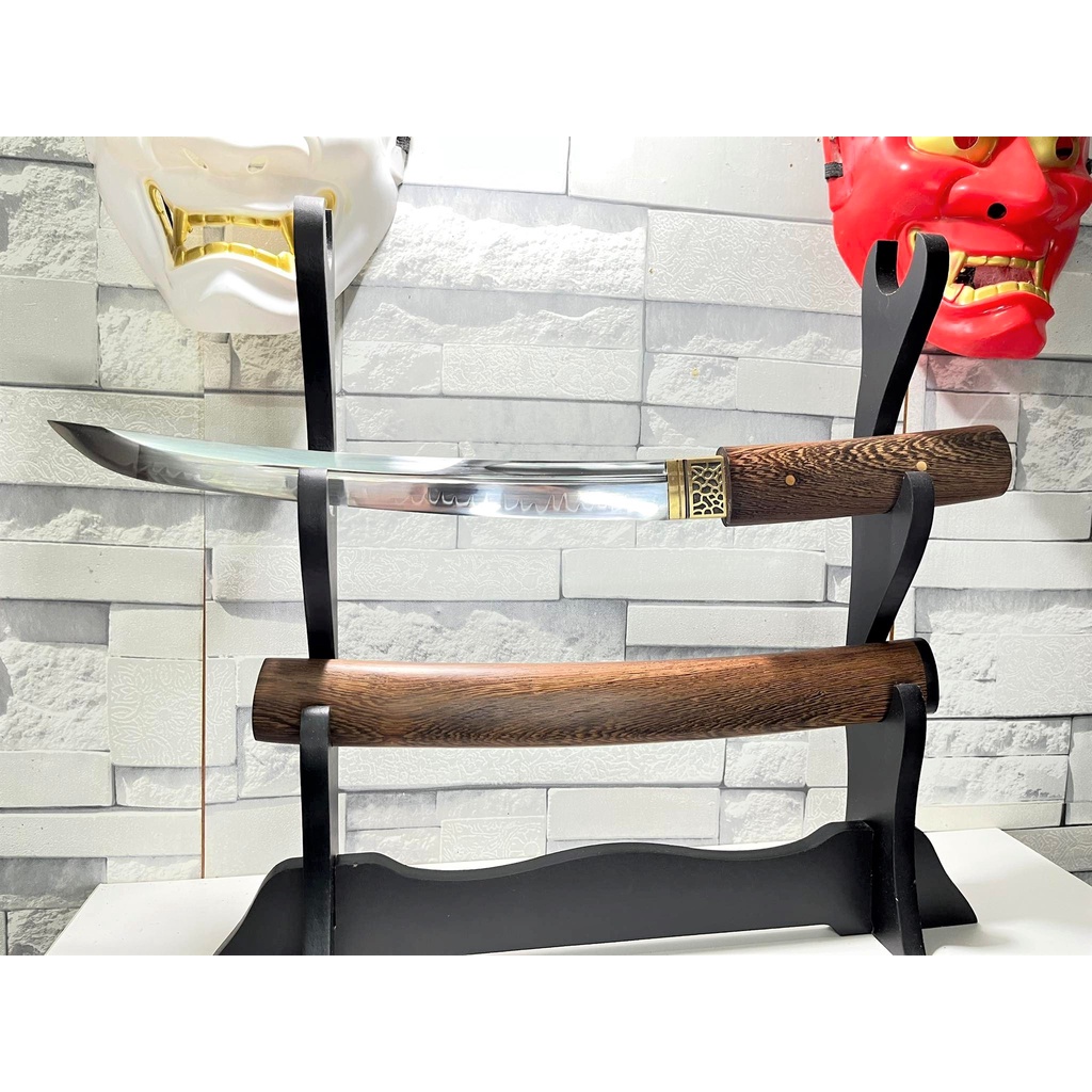 ดาบ ซามูไร ทันโตะ ชิราซายะ ขนาดทันโตะ T10 งานแบรนใบเซอร์ ฮาม่อนแท้ ไม้ชิงชันแท้ มีกล่องเก็บ ชั้นวาง 