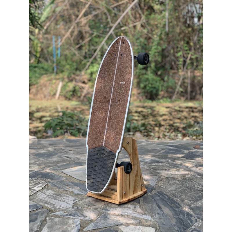 ชุดชั้นวาง/ตั้ง สเก็ตบอร์ด/เซริฟสเก็ต แนวตั้ง surfskate/skateboard rack 1