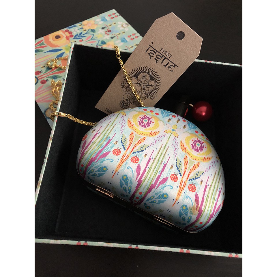 กระเป๋า คลัทช์ Issue ใหม่