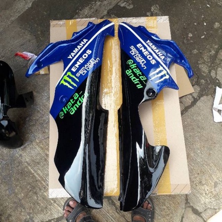 Undercowl r6 v2 สําหรับyamaha r15 เก่า pnp yamaha r15 v2