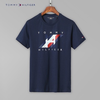 เสื้อยืดแขนสั้นลําลอง คอกลม ผ้าฝ้ายแท้ พิมพ์ลายตัวอักษร Tom my Tommy ทรงหลวม แฟชั่นบอททอม สําหรับผู้ชาย