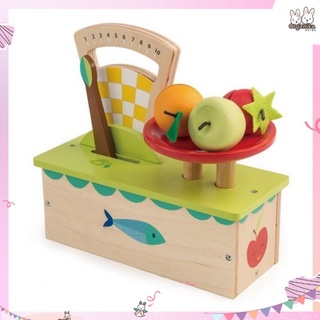 ตาชั่งน้ำหนักของเล่นไม้สุดคิวท์รุ่น Weighing Scale จากแบรนด์ Tender Leaf Toys