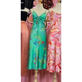 EMMA&amp;MICHELE Green Satin dress size S เดรสผ้าซาตินสีเขียวแบรนด์นอก