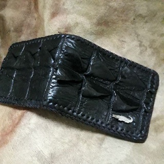 crocodile  tail lacing  wallet กระเป๋าหนังจระเข้แท้