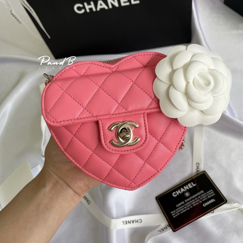 [ของแท้💯] New Chanel Heart Bag Crossbody Holo 32