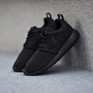 รองเท้า nike roshe one