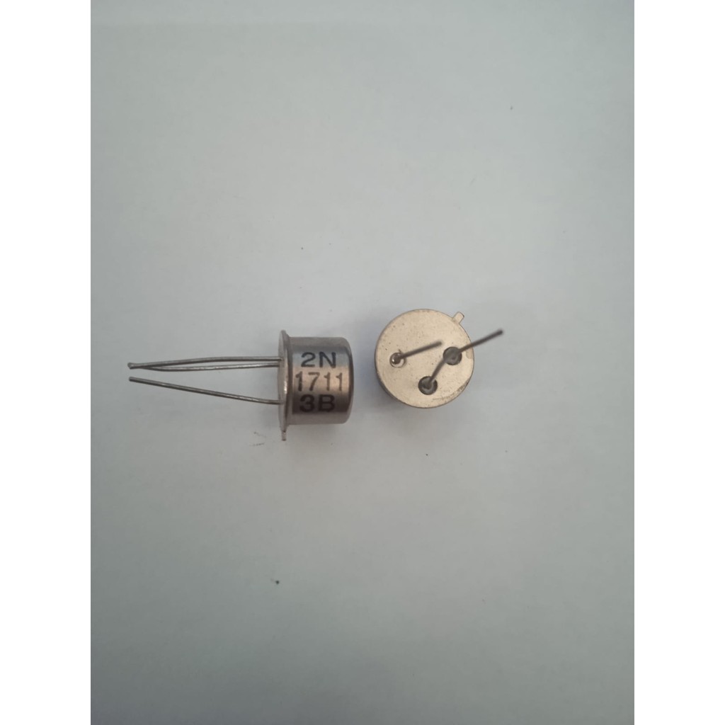 ทรานซิสเตอร์ 2N1711 NPN Silicon Planar Metal Can Package TO-39