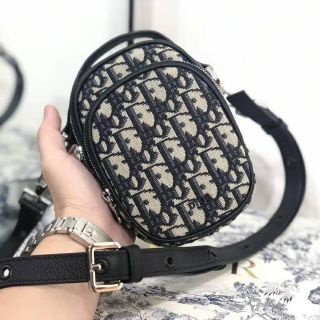 กระเป๋า CHRISTIAN​ DIOR OBLIQUE AITPODS​ MINI​ BAG​