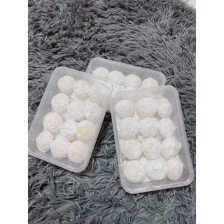 ขนมไข่เต่าไส้สัปรด หอมละมุนอร่อย ละลายในปาก ขนาด (180 กรัม)