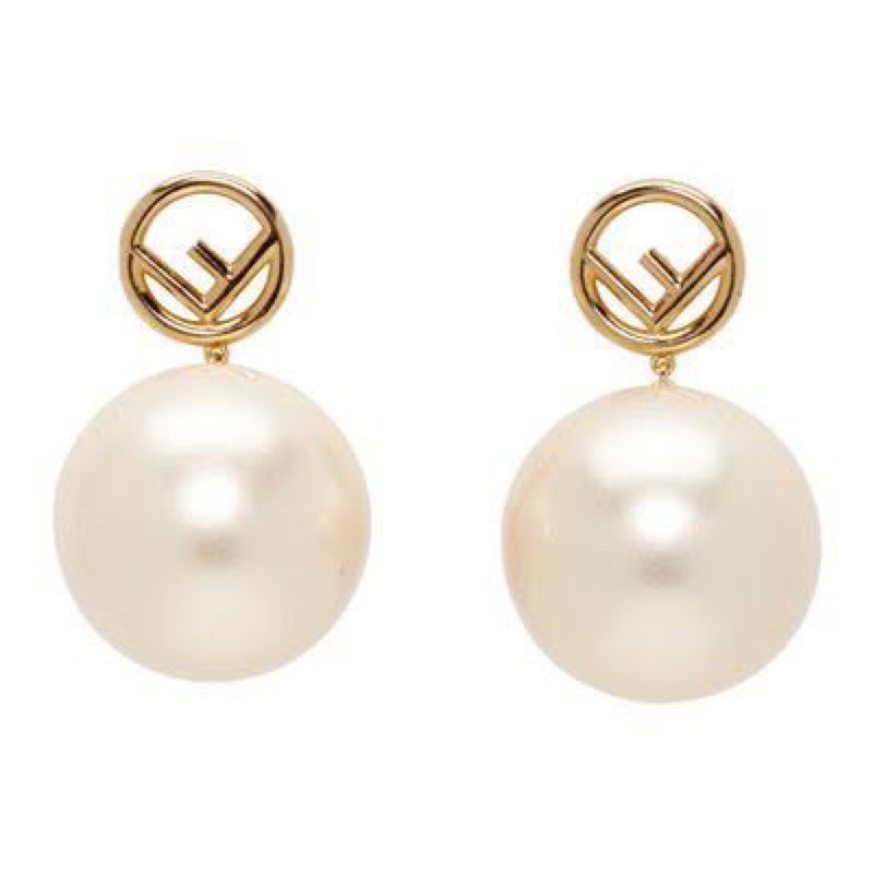 พร้อมส่ง!! Fendi Pear Earrings