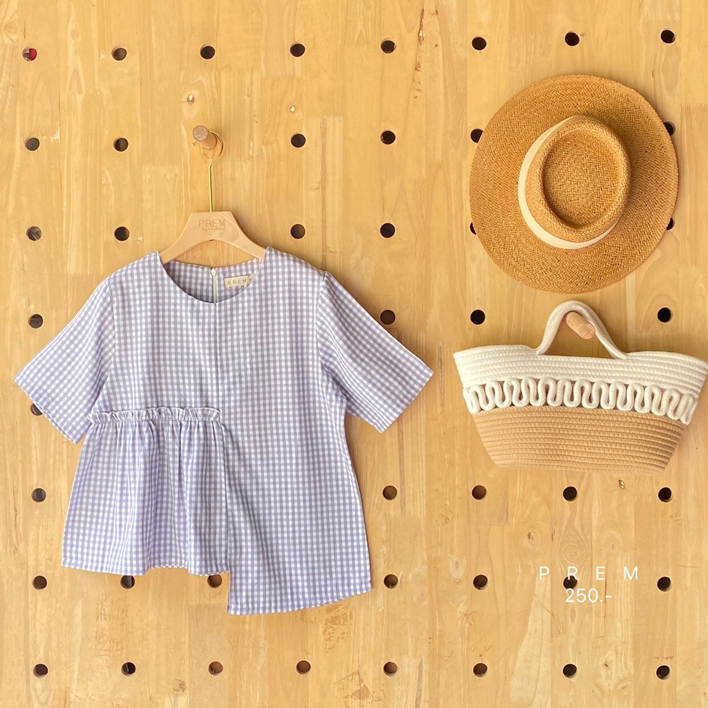 ...𝗦𝗰𝗼𝘁𝘁 𝘀𝗵𝗶𝗿𝘁 เสื้อลายสก็อต ผ้าคอตตอน เนื้อผ้าเบาๆไม่ร้อน