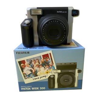 Fujifilm Instax อินสแท็กซ์ WIDE 300  กล้องฟิล์ม  สีดำ