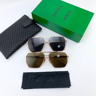 BOTEGA VENETA SUNGLASSES แว่นตากันแดด ก้านอะไหล่ทอง