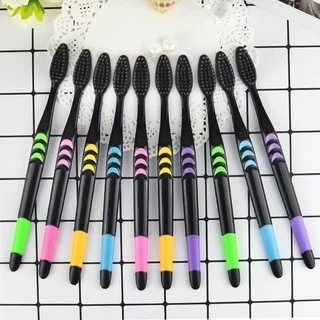 YS-02 【ด้ามดำ】แพ็ค 10 ด้าม แปรงสีฟันชาโคล สำหรับผู้ใหญ่ ขนนุ่ม แปรงได้ลึกถึงซอกฟัน