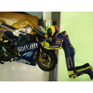 Rossi ฟิกเกอร์ WORLD CHAMPION สเกล 46 แฮนด์เมด 1/18th 2004