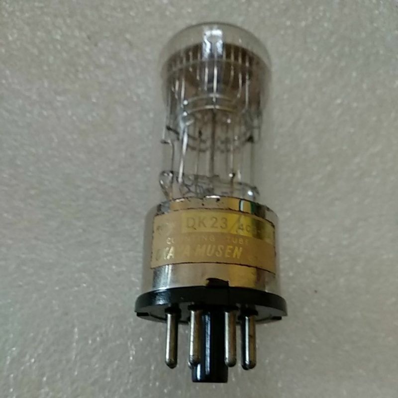 โคมไฟหลอด OKAYA MUZEN DK23