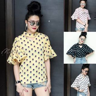 เสื้อแขนระบายลายจุดน่ารัก รูแจริงงานขาย