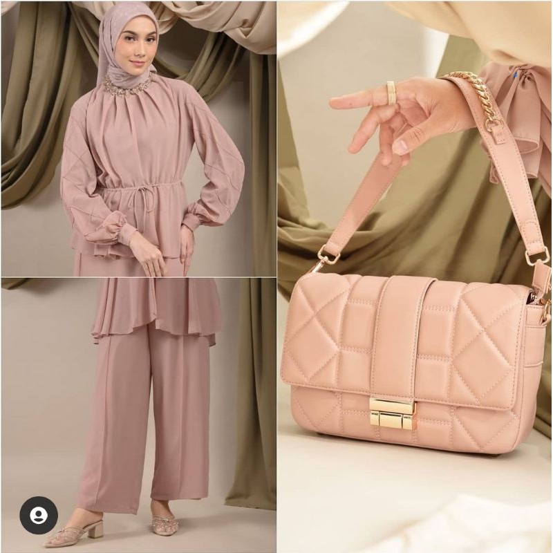 ODELLA BLOUSE โดย ท้องถิ่น