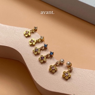 [10.10 ลดอีก 25% โค้ด 10FSWWT] avantgarde.bkk 🌸 Morning daisy drop earrings (brass+18k)