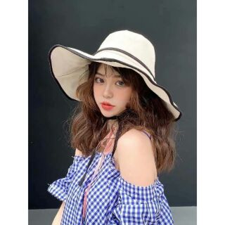หมวกปีกกว้าง  👒
เนื้อผ้า แคนวาส 
รอบศรีษะ 58 cm
ปีกยาว 12.5 cm