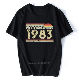 แฟชั่น เสื้อยืดแขนสั้นลําลอง คอกลม พิมพ์ลายภูเขา 1983 1983 ทรงหลวม สไตล์วินเทจ แฟชั่นคลาสสิก สําหรับผู้ชาย อายุ 37 ปี