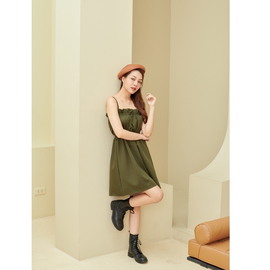 HOSHI.BRAND เดรสสั้นสายเดี่ยว Esther Dress ( Dark Olive )