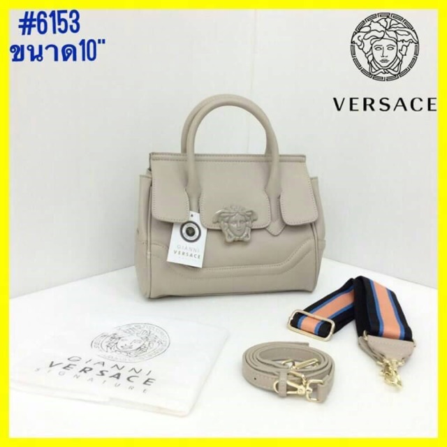 กระเป๋า สะพายผู้หญิง Versace เกรด พรีเมี่ยม ถ่ายภาพจากของจริงทุกภาพ