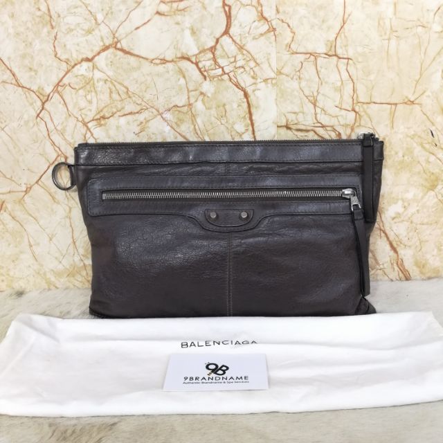Used - Balenciaga​ Classic​ Clip M​ Zip​ Size​ Medium​ Clutch​ Bag​ Calf​ Brown​